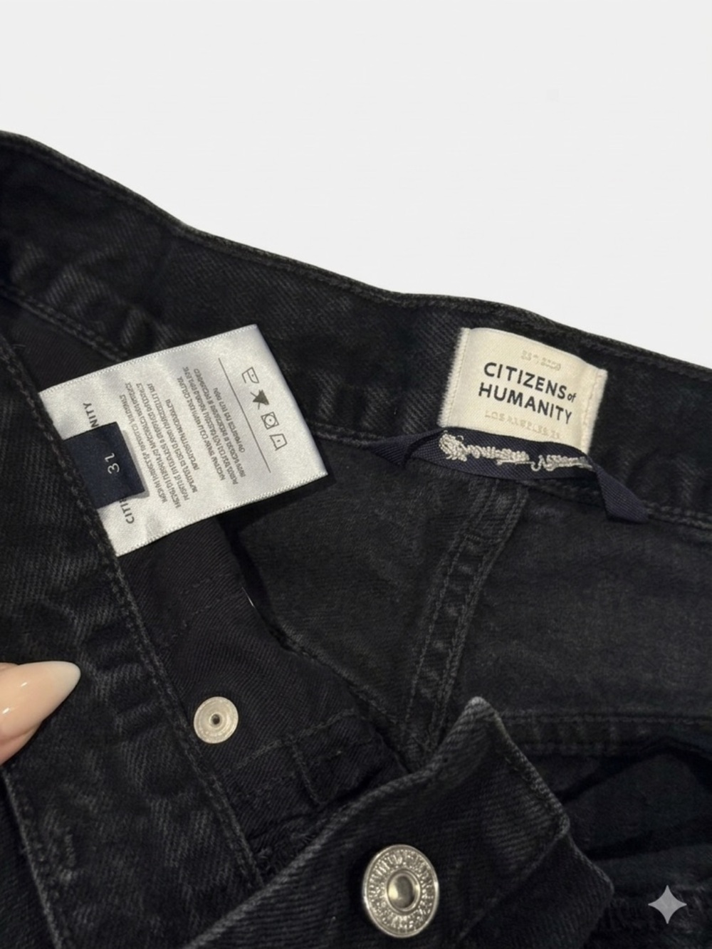 Citizens Of Humanity Black High-Rise Button-Fly Denim Shorts - Picture 6 of 6